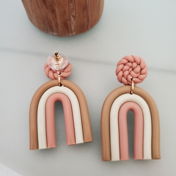 NWT Boho Pink Ivory Rainbow Retro Clay Dangle Earrings - Picture 5 of 5